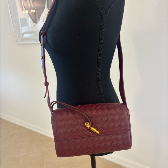 Handbags - Elegant Burgundy Woven Vegan Crossbody Bag Or Clutch Burgundy With Gold Hardware